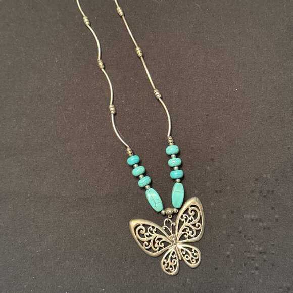 Vintage Fashion Butterfly Necklace Turquoise Silver tones - Picture 2 of 2